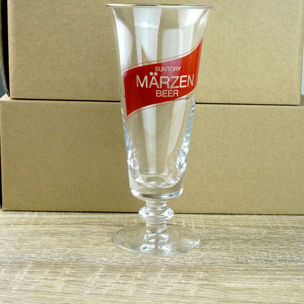 แก้วก้าน แก้วเบียร์ suntory Marzen Beer ขอบแก้วทอง  ขนาดปากแก้วกว้าง 8 ซม.สูง 18 ซม. **ของแท้ 100% รับประกัน**   สินค้าเ