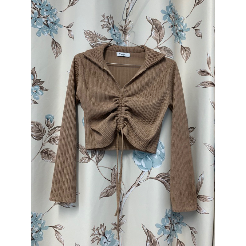 เสื้อ ลายเปลือกไม้ รูดหน้า  kwanjai อก34 ใส่1ครั้ง