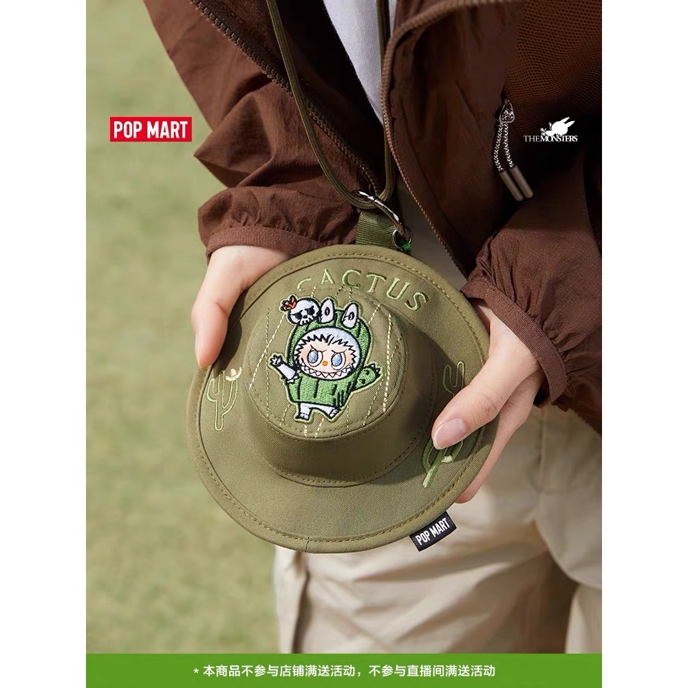 (🧸แฟชั่นลด30%) [สุ่ม] กล่องสุ่ม กระเป๋า รูปหมวก POP MART LABUBU THE MONSTERS FALL IN WILD Bucket hat Mini Bag  Blind box