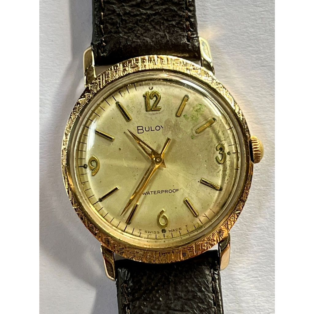 นาฬิกามือ 2 วินเทจ BULOVA วินเทจ เรือนนี้เก๋าสะใจ หน้าปัดเก่าเครื่องสะอาด ไขลานนิ่มมือเดินเรียบตัวเรือนหุ้มทองคำแท้ มีใบ