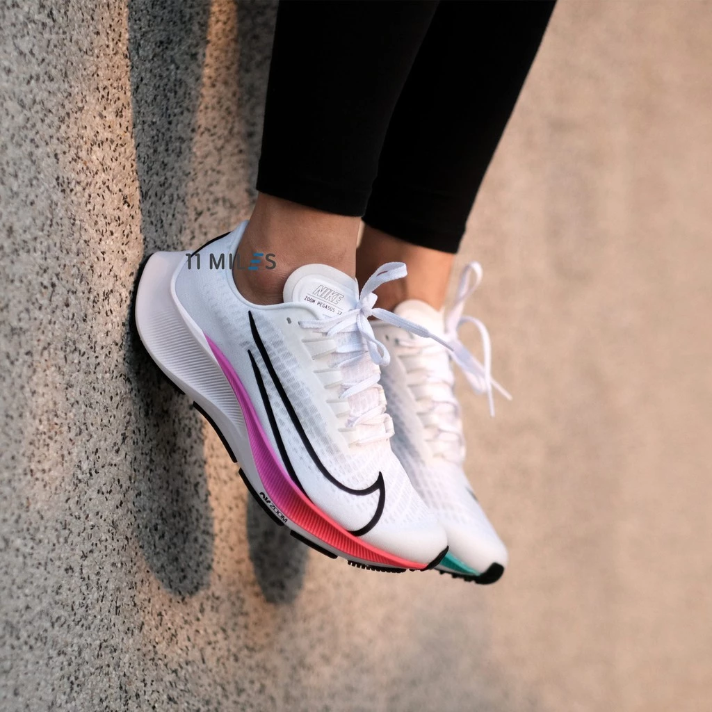 Nike Air Zoom Pegasus 37 รองเท้าวิ่งชายและหญิง