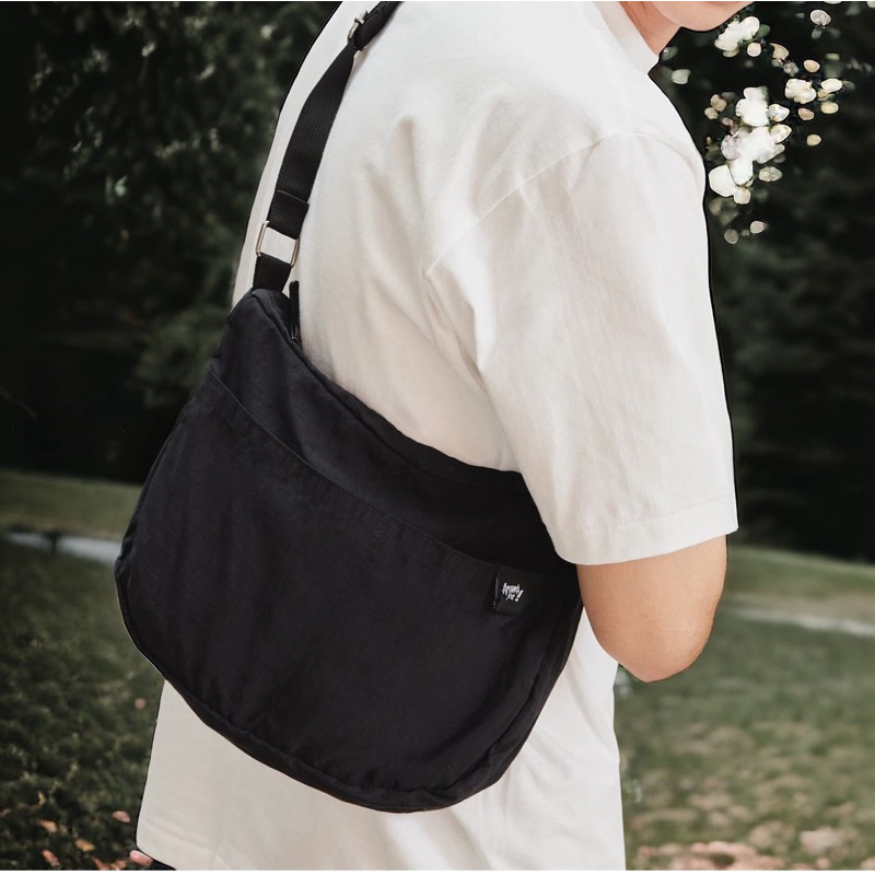 ส่งต่อ iG แบรนด์ aroundme.studio สภาพ 95%