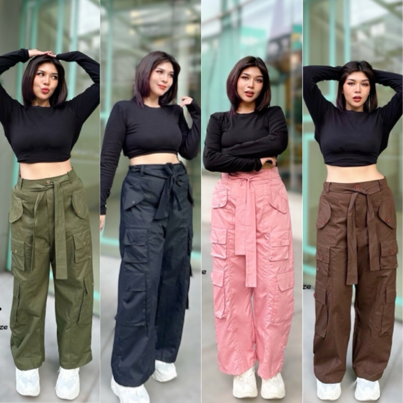 กางเกงคาร์โก้เอวสูงสไตล์เกาหลี แต่งกระเป๋าเท่ห์ๆมีเข็มขัด ไซส์ใหญ่ สาวอวบ