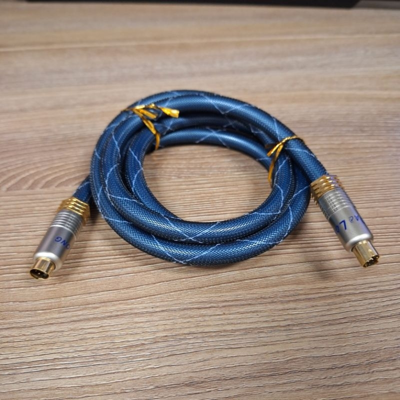 S Video 4pin ผู้-ผู้ ทั้งสองด้าน สัญญาณภาพ ถักหัวเหล็กอย่างดี ยาว 1.5 เมตร