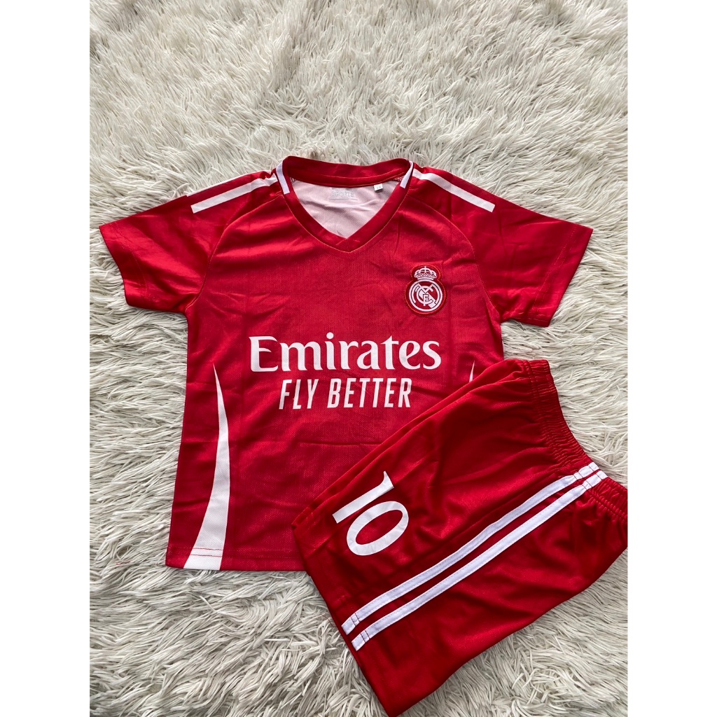 ชุดกีฬาฟุตบอลเด็ก ทีมเรอัลมาดริด Real Madrid สกรีนเบอร์10ชื่อเอ็มบัปเป้ เสื้อ+กางเกง ปี2024-2025 ใหม่ล่าสุด