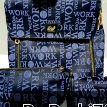 กระเป๋า Flynow ลาย Work