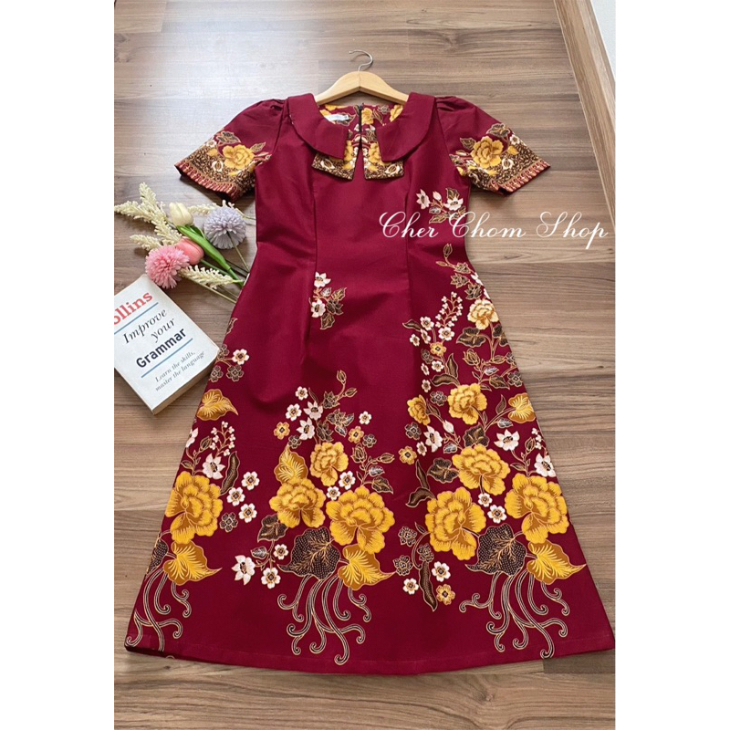 พร้อมส่ง เดรสปาเต๊ะอินโดแท้ ทรงเอ ลายดอกกุหลาบทอง