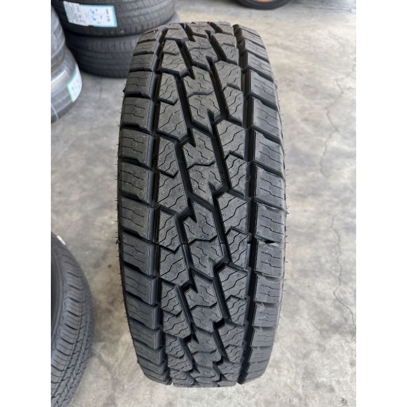 ยางรถยนต์ ขอบ15 ขนาด AT 235/75 R15 ปี24 ราคาเส้นละ 2,000 บาท รับประกันโครงสร้างยาง 30 วัน