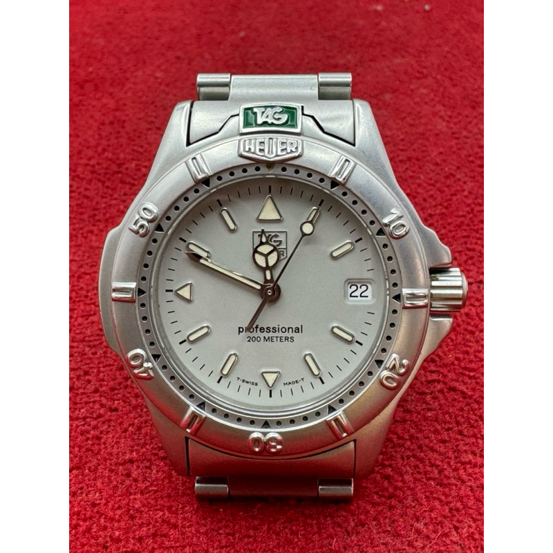 TAG HEUER professional  200 m Quartz ซีรี่ย์ 4000 บอยไซร์ ตัวเรือนสแตนเลส นาฬิกาผู้ชาย มือสองของแท้
