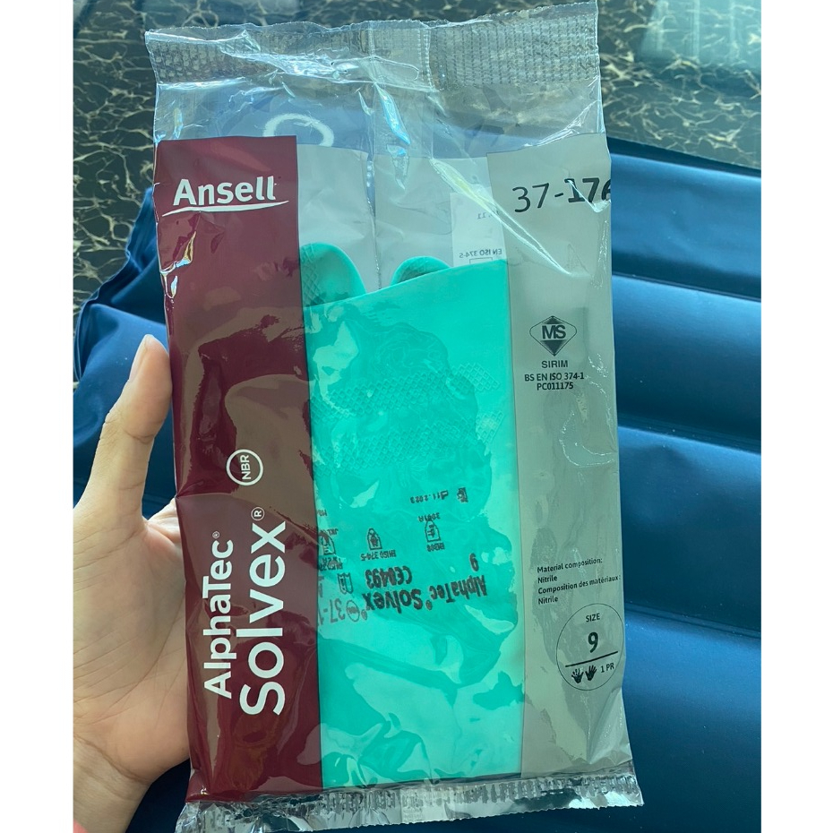 ถุงมือกันสารเคมี Ansell รุ่น AlphaTec Solvex 37-176 ยาว 13 นิ้วไม่มีซับใน หนา 0.38 mm ทำจากยางไนไตร 