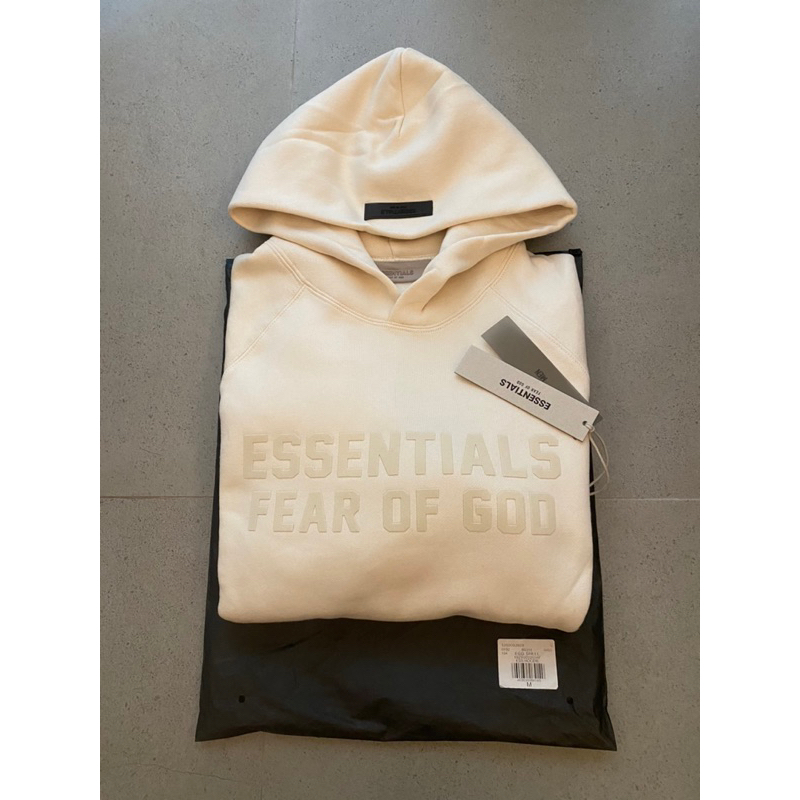 Fear of God Essentials Hoodie สี Egg Shell (SS22) ของแท้ มือ 1 ไซส์ S M L + ป้าย tag และถุง dust bag