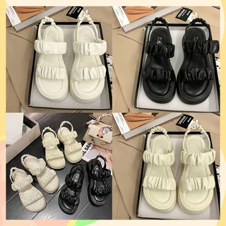 Luckkyshoes ของมันต้องมี รองเท้าแตะแฟชั่นแบบสวม ดีเทลสองสายคาด พร้อมสายรัดส้น พื้นนิ่มใส่สบาย หนา1.5นิ้ว หนาให้แบบกรุบๆ