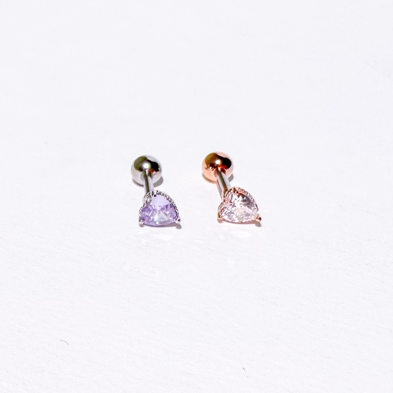 จิวต่างหูเกาหลี More Than Piercing: A264 Midy Heart