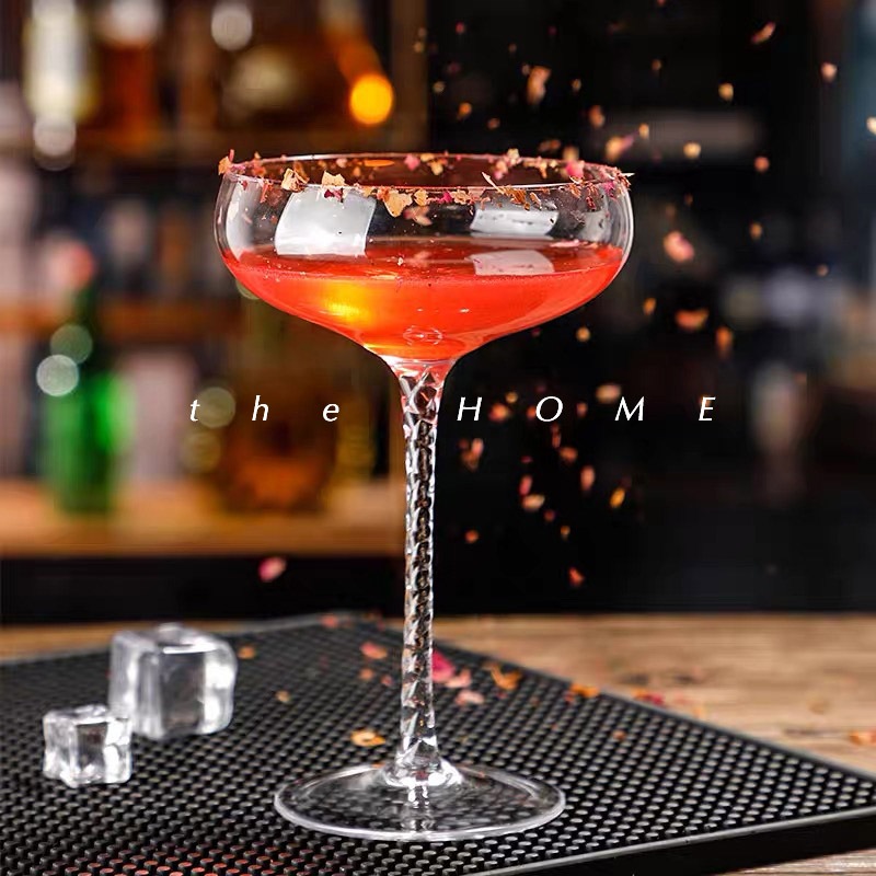 【พร้อมส่งในไทย】แก้วค็อกเทล แก้วมาร์ตินี่ ทรงาสูง  Martini glass Cocktail