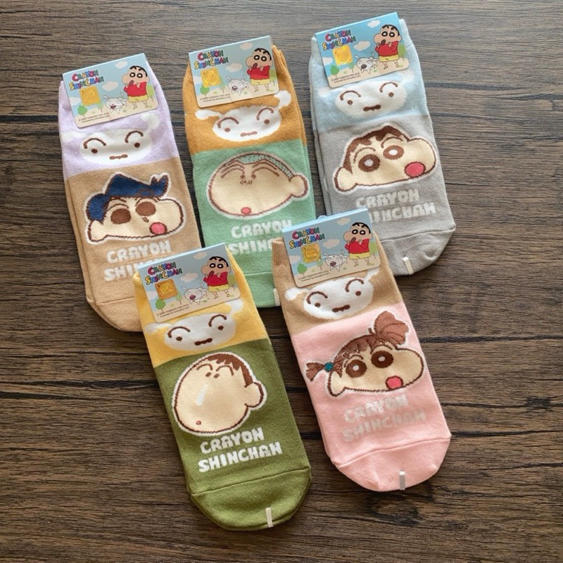 พร้อมส่ง🌈 ถุงเท้า Crayon Shinchan ชินจัง ถุงเท้าน่ารัก ถุงเท้าข้อสั้น socks สีสันสดใส น่ารักมาก 25016