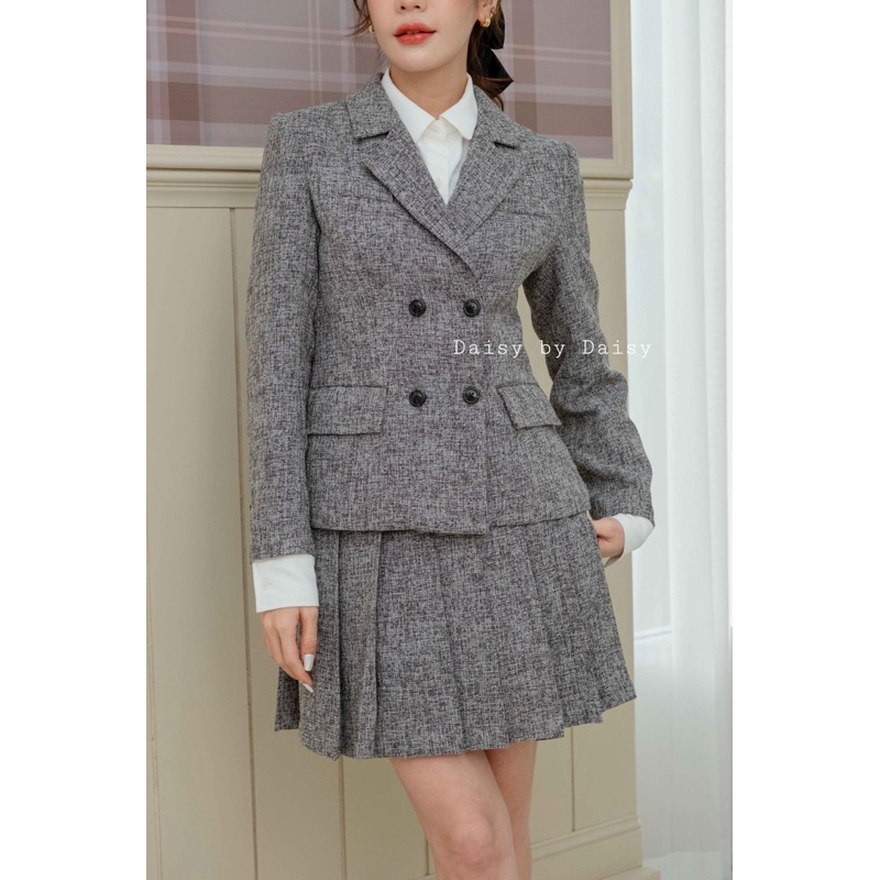 ชุดเซ็ท เสื้อสูท กับ กระโปรงจีบ Classic Daisy Set C5