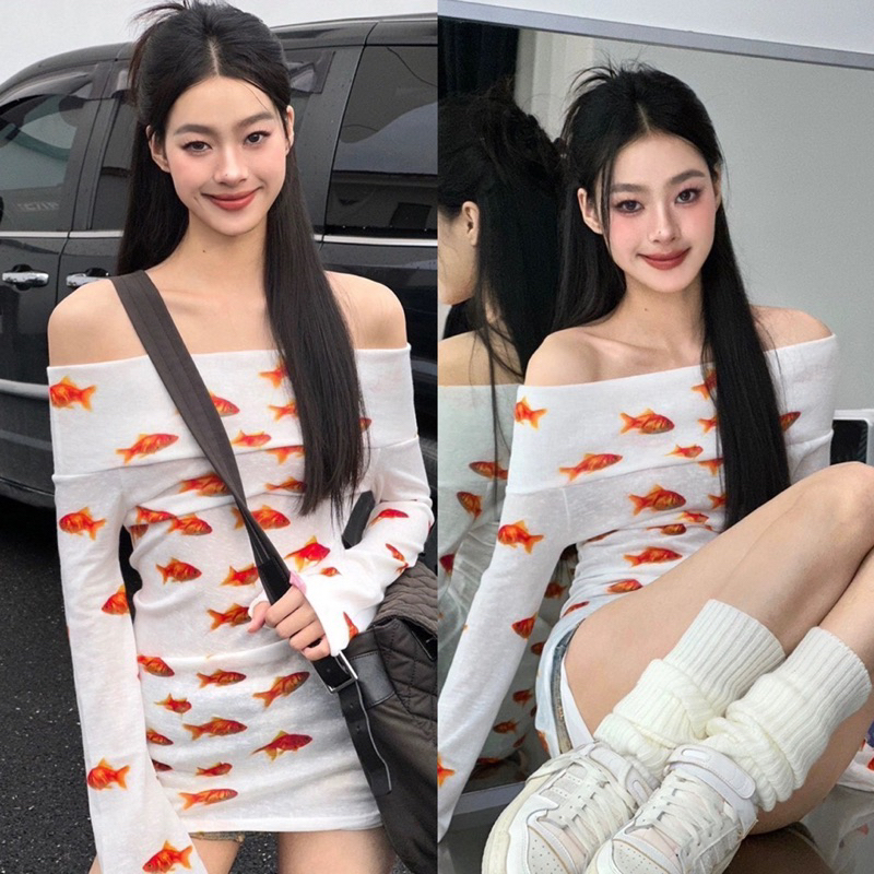 Mo studio เสื้อเปิดไหล่เเขนยาวผ้าโปร่งลายต้าวปลาทอง