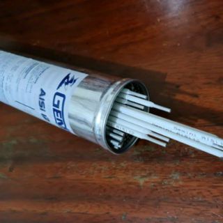 ลวดเชื่อมอลูมิเนียมไฟฟ้าGemini 3.2mm.x350mm.บรรจุ2kg.