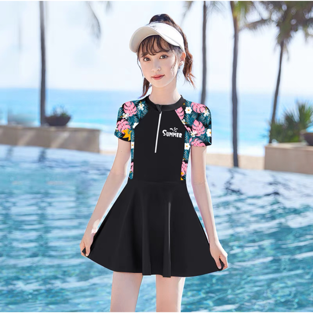 ชุดว่ายน้ำเด็กผู้หญิง (พร้อมส่ง)