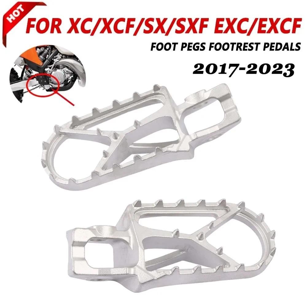 รถจักรยานยนต ์ เท ้ าหมุดเท ้ าสําหรับ KTM EXC250 EXC300 EXCF 2017 - 2023 SX SXF XC XCF 2017 - 2022