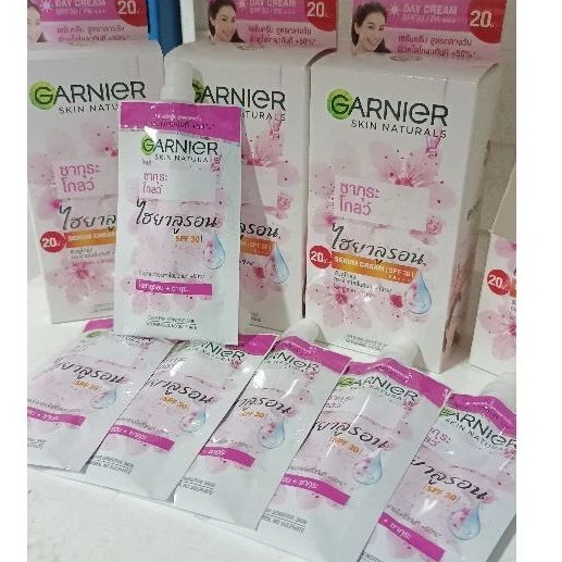 GARNIER การ์นิเย่ สกิน แนทเชอรัลส์ ซากุระโกลว์ ไฮยาลูรอนแพ็ค6ซอง