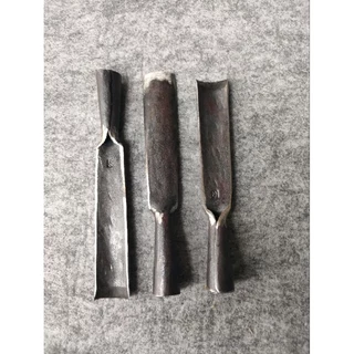 สิ่ว สำหรับใช้แกะสลักไม้ แบบปลายโค้งและแบบปลายแบนขนาด 7นิ้วหน้ากว้าวประมาณ1นี้วตอ่เติมด้ามได้