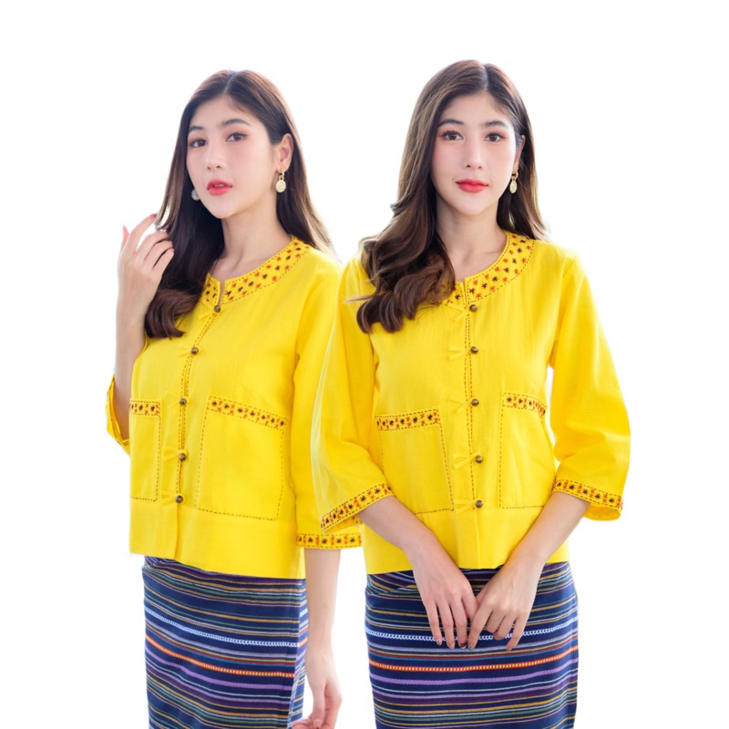 เสื้อพื้นเมืองผู้หญิงคอกลมปักดาว