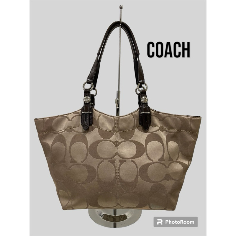 กระเป๋า Coach แท้ 100% ราคา 599 บาท