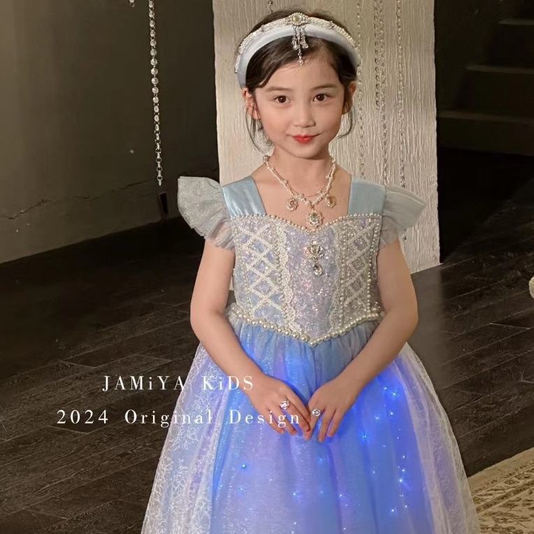ชุดราตรีเด็กผู้หญิง สีฟ้า กระโปรงมีไฟเด็ก เดรสเลื่อมและมุก สวยงามมาก ชุดเอลซ่า ชุดเจ้าหญิงเด็ก เดรสยาว หรูหรา Frozen