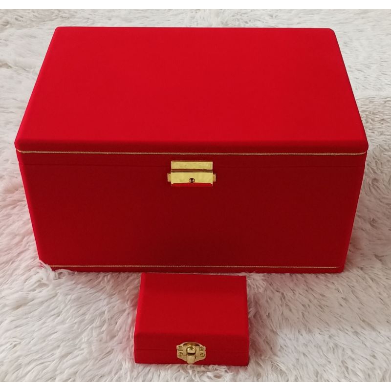 ที่สุดของกล่องใส่พระเครื่องที่สุดของความคุ้มค่า แบบ 5 ชั้น 90 ช่อง ราคา 739 และ799บาท(ช่องใหญ่4.5*6.2cmและช่อง4.0*5.5cm)

<p>“><center></p>
<h4></h4>
<p><p><font color=