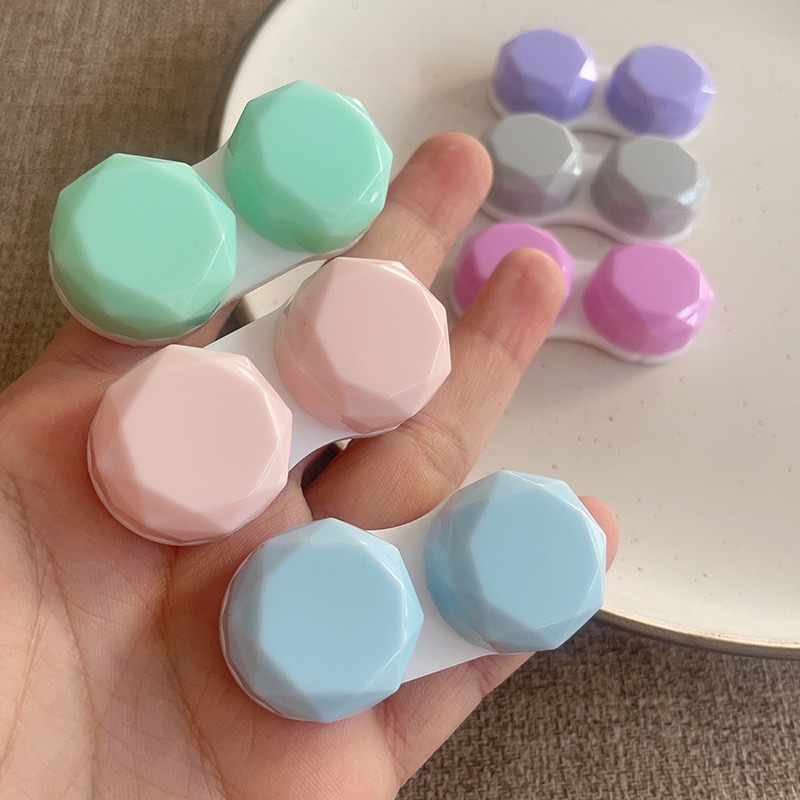 ตลับคอนแทคเลนส์ อย่างดี คละสี