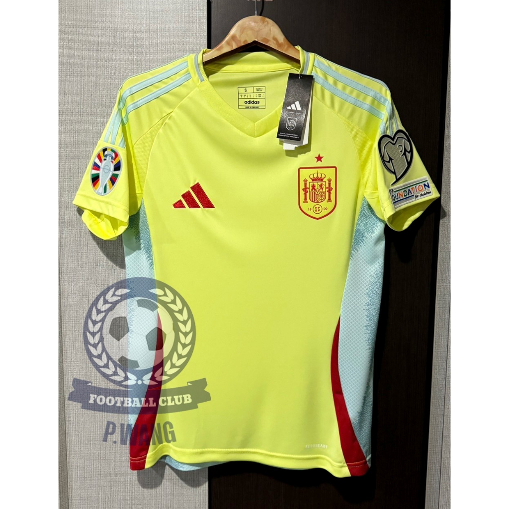 New!! เสื้อฟุตบอลทีมชาติ สเปน Away ชุดเยือน ยูโร 2024 เกรดแฟนบอล [ 3A ] เสื้อเปล่าพร้อม อาร์มยูโร รับประกันคุณภาพสินค้า