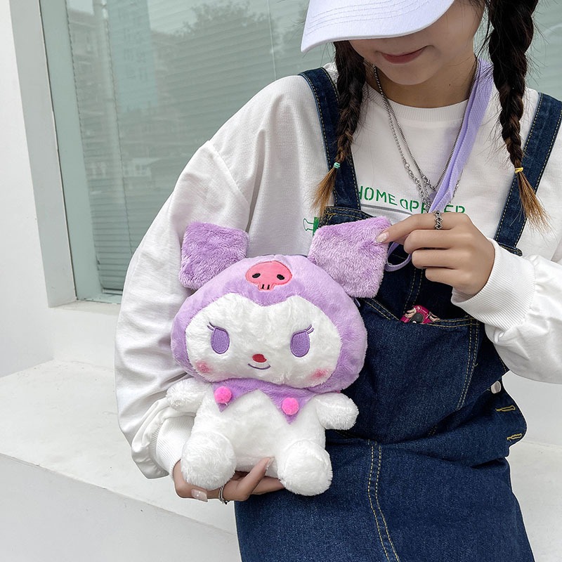 FUFU SHOP ระเป๋าเป้สะพายข้างสีดำสีม่วงตุ๊กตาคุโรมิ กระเป๋าสะพายไหล่ Kuromi My Melody Plush Bag Cute Cartoon Shoulder Bag