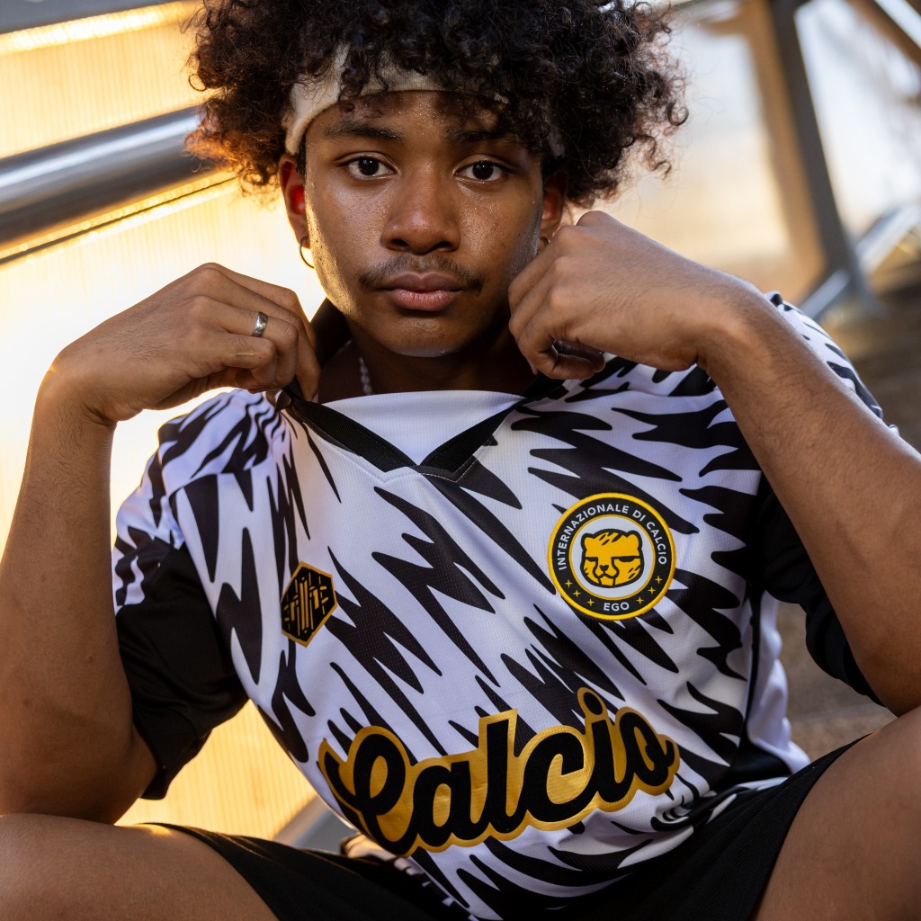 EGO SPORT RETRO JERSEY  เสื้อกีฬา ทรงโอเวอร์ไซส์ Over Size ดีไซน์สวย เท่ หล่อ ของมันต้องมี - รูปที่ 3