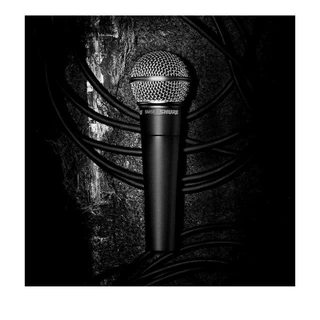 ไมโครโฟนมีสาย shure รุ่น SM58 microphone ไมคโครโฟนสำหรับร้องเพลง Product Description มี 2แบบๆมีสวิตช์กับไม่มีสวิตช์