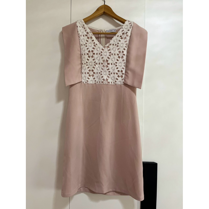 เดรสทำงาน ปั๊ม/ให้นมได้ แบรนด์ lullaby