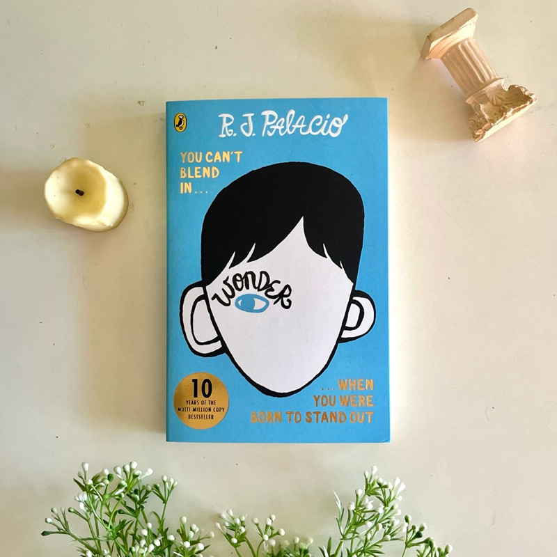 Wonder นวนิยายอบอุ่นหัวใจปกอ่อน
