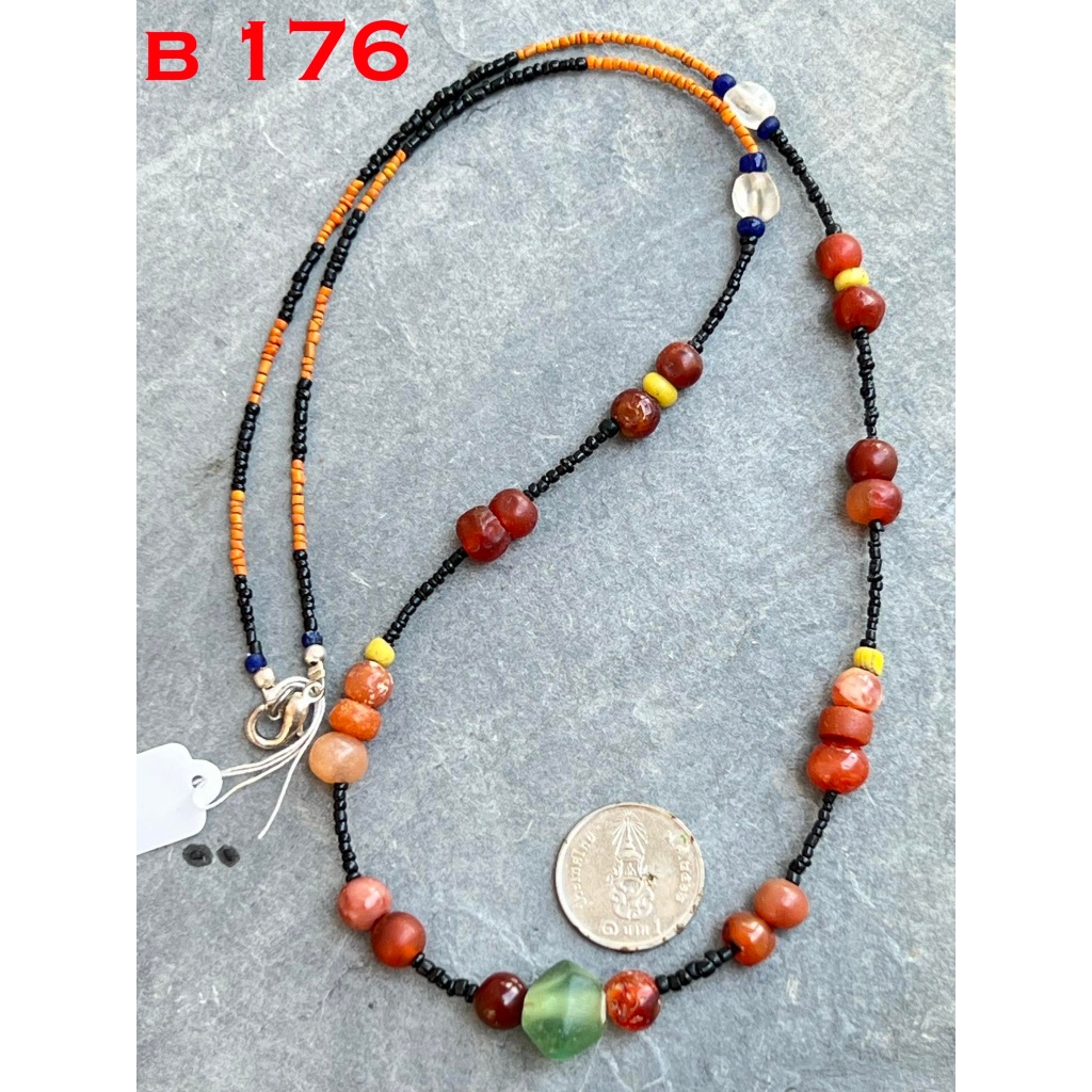 B 176 สร้อยคอลูกปัดโบราณ รวมแหล่ง ขนาด 1.5-13 มิล ความยาว 61 เซนติเมตร