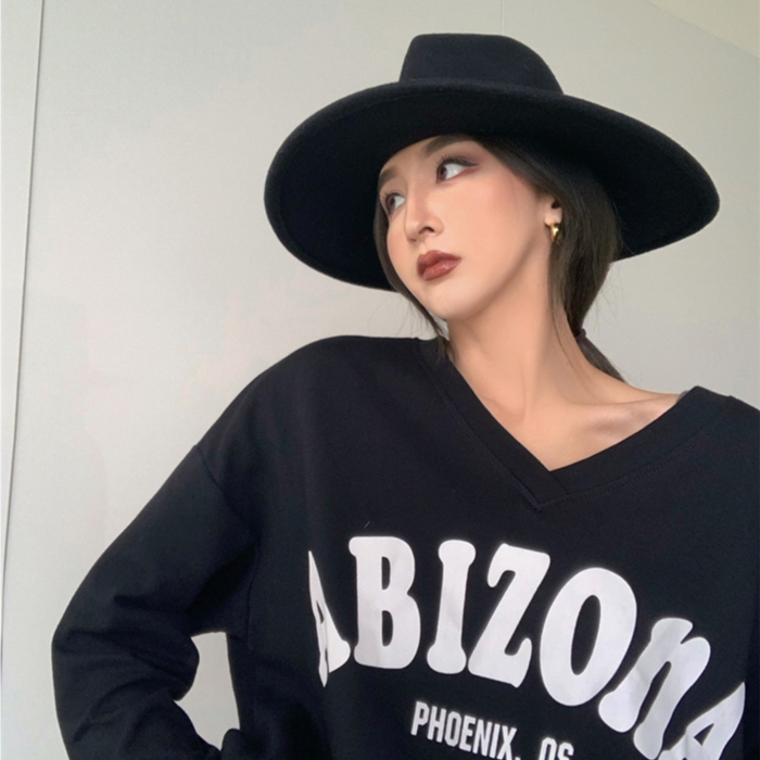 aililai1688 เสื้อยืดแฟชั่น เสื้อยืดเเขนยาวลายอักษรสวยๆน่ารักๆ เนื้อผ้าดี สวมใส่สบาย ใส่ได้ทั้งหมดจ้า