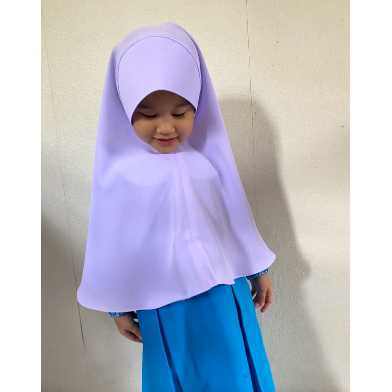 ฮิญาบเด็กนักเรียนผ้าบิสกิน สีขาวโอโม่
