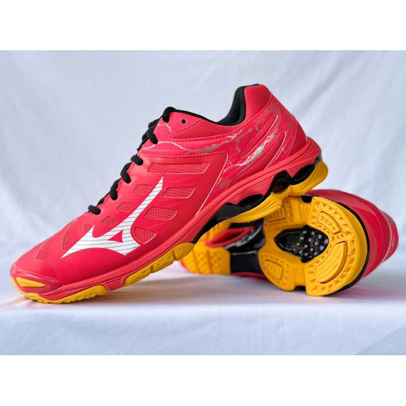 MIZUNO WAVE VOLTAGE รองเท้าวอลเลย์บอล