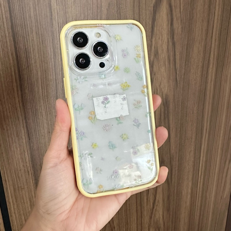 เคส สำหรับ ไอโฟน  สินค้าพร้อมส่งจากไทยเคสดอกไม้ขอบเหลือง TPU-S1354