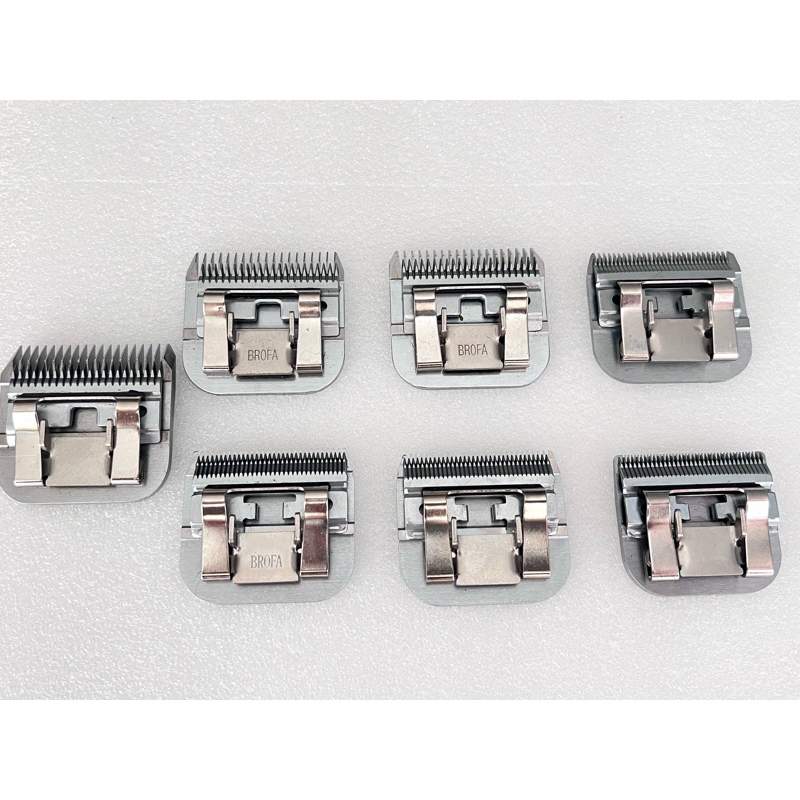 ขายดีถูกBrofa Thailandใบมีดปัตตาเลี่ยนตัดขนสุนัขเกรดอย่างดี เนื้อใบเงามากไม่เป็นสนิม ใช้กับAndis Oster Heinigerได้ - รูปที่ 4