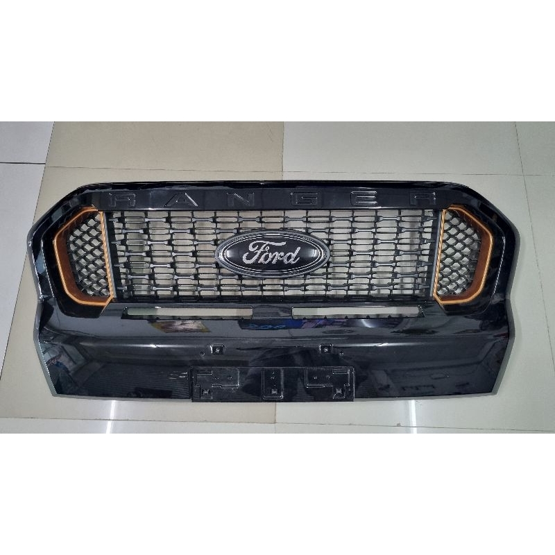 กระจังหน้า Ford Ranger Wildtrak 2021