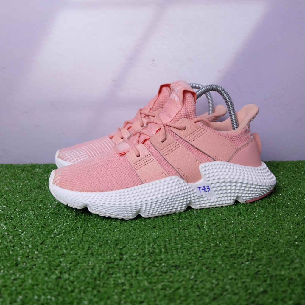 (37/23 cm) รองเท้าผ้าใบผู้หญิงadidas Prophere สีชมพู สภาพสวยมาก อดิดาสมือ2ของแท้💯