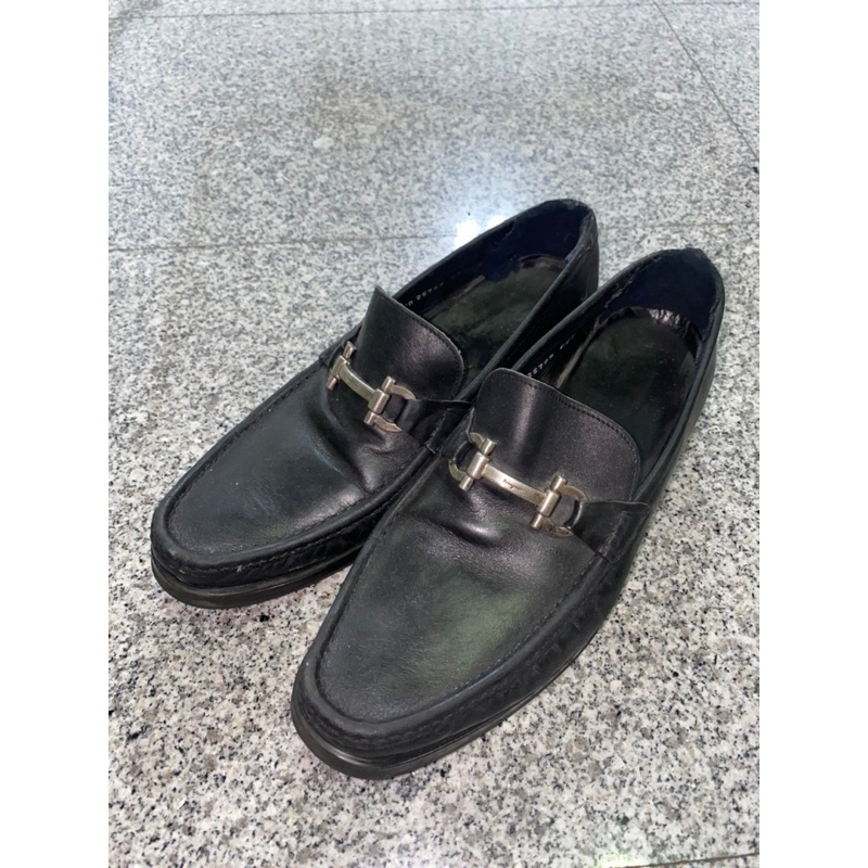 รองเท้าหนังทรง Ferragamo loafers