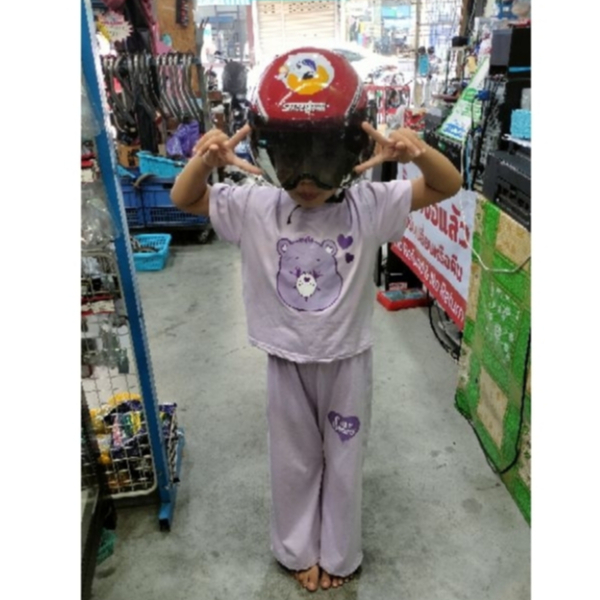 หมวกกันน็อคเด็กSpacecrownรุ่นLeo2~แบบครึ่งใบเด็กอนุบาลคละลาย&สีมีมอก. ( ขออนุญาติสุ่มลายให้นะคะ )รอบหัวไม่เกิน54ซม.