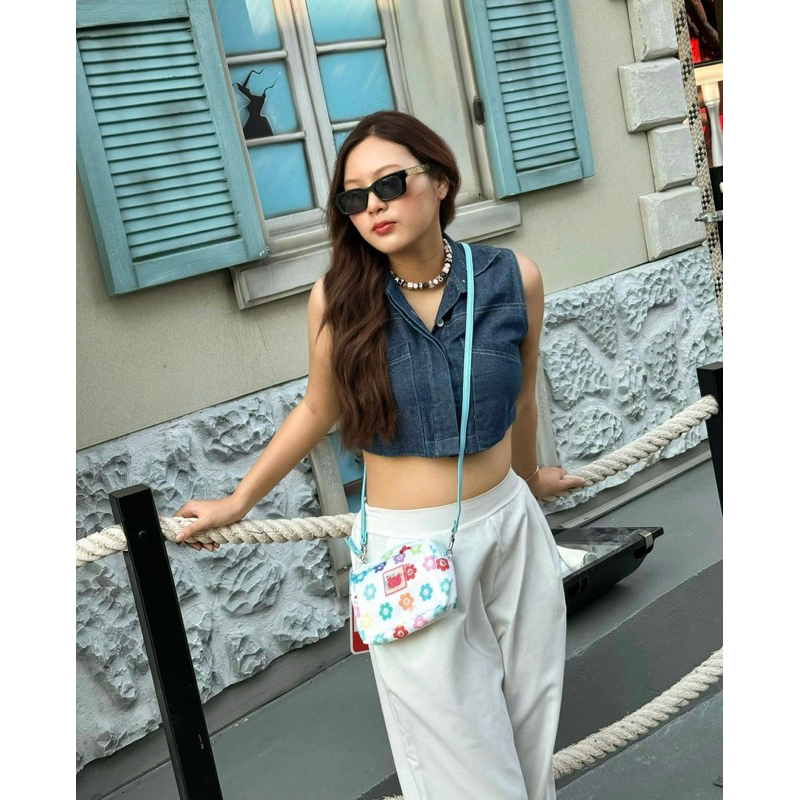 Kloset 💕รุ่นPlusTaffle bag ใส่โทรศัพท์ได้ 🌈มีโค้ดลด10-30% ของแท้จากshop 💓พร้อมส่งพร้อมสายcrossbody💕