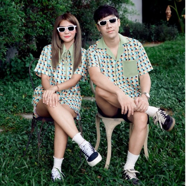 ชุดคู่หญิงชาย สีเขียวฟ้ากราฟฟิก(รห้ส226)