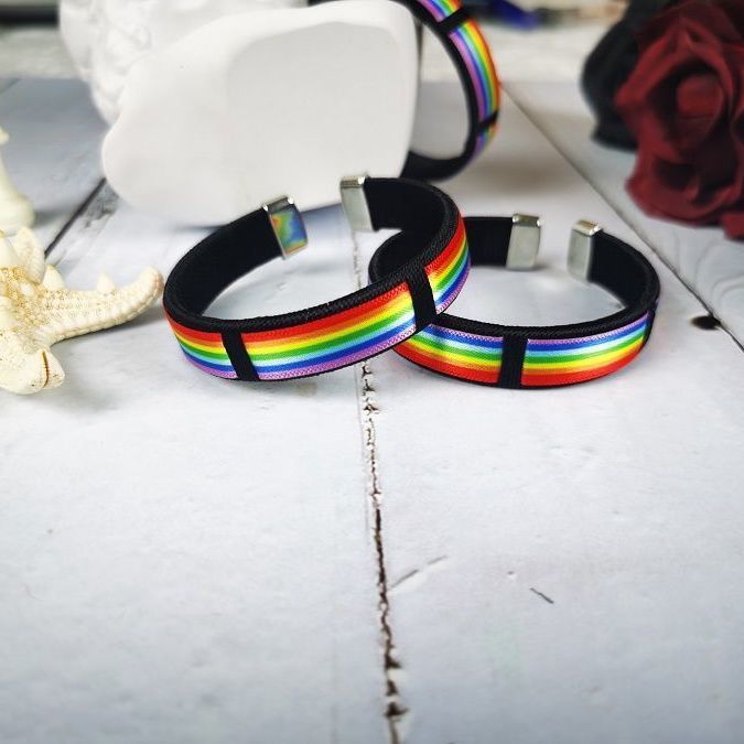 🌈 สายรัดข้อมือ กำไลข้อมือ LGBT 🏳️‍🌈 Pride Month สวย สายรุ้ง หลากสี 4 แบบ